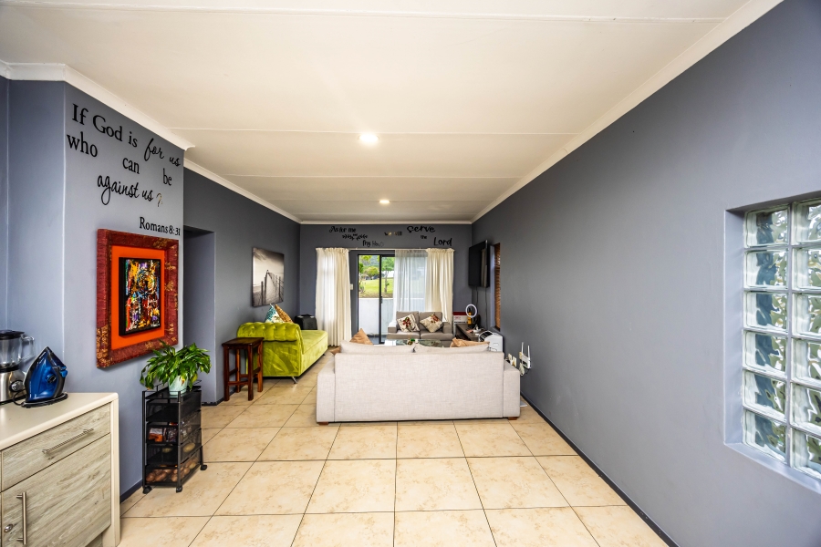 2 Bedroom Property for Sale in Nahoon Valley Park Eastern Cape